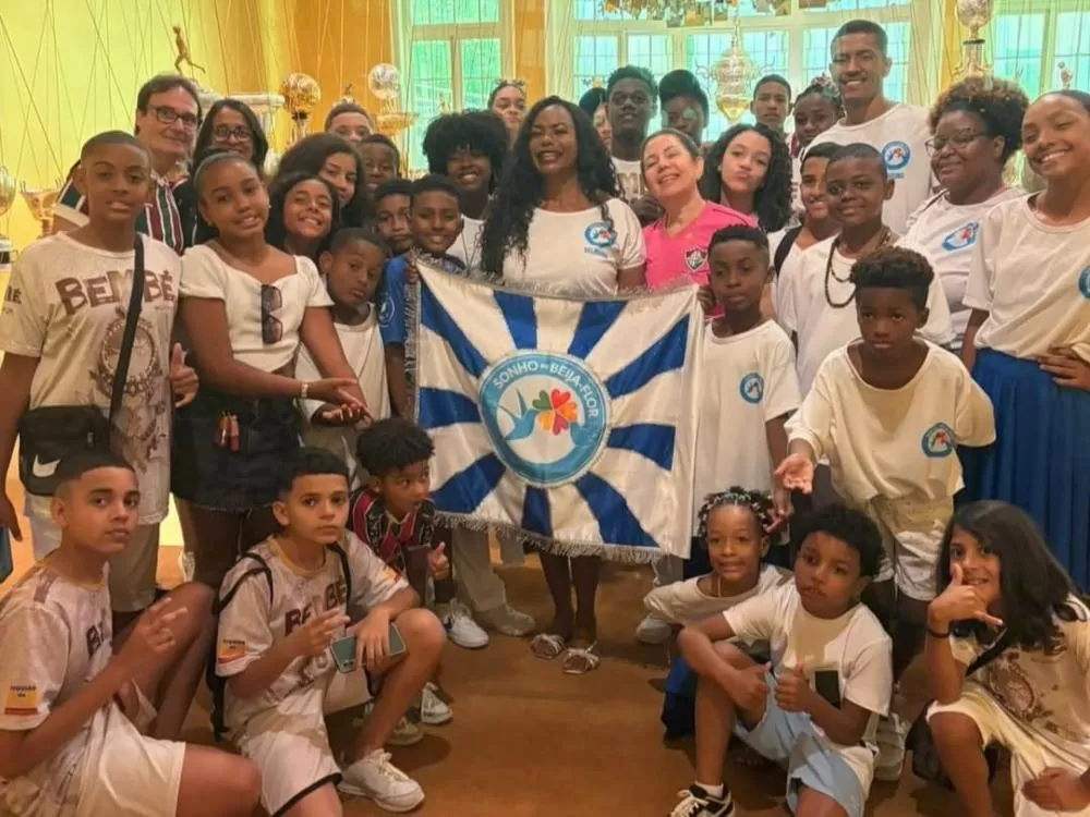 Foto: Divulgação/Instagram - Selminha Sorriso presidente da escola mirim