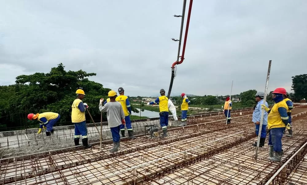 Obras de Asfaltamento Garantem Acesso à Ponte do Pilar em Duque de Caxias