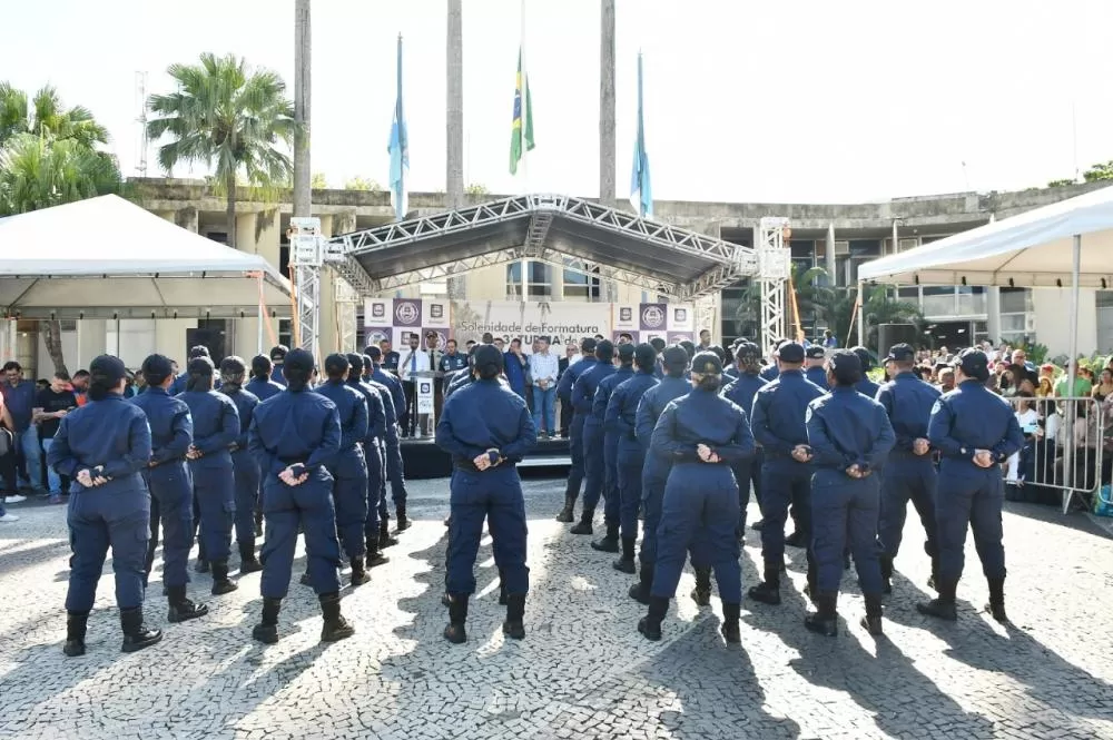 Nova Iguaçu forma nova turma da Guarda Municipal e reforça segurança nas ruas