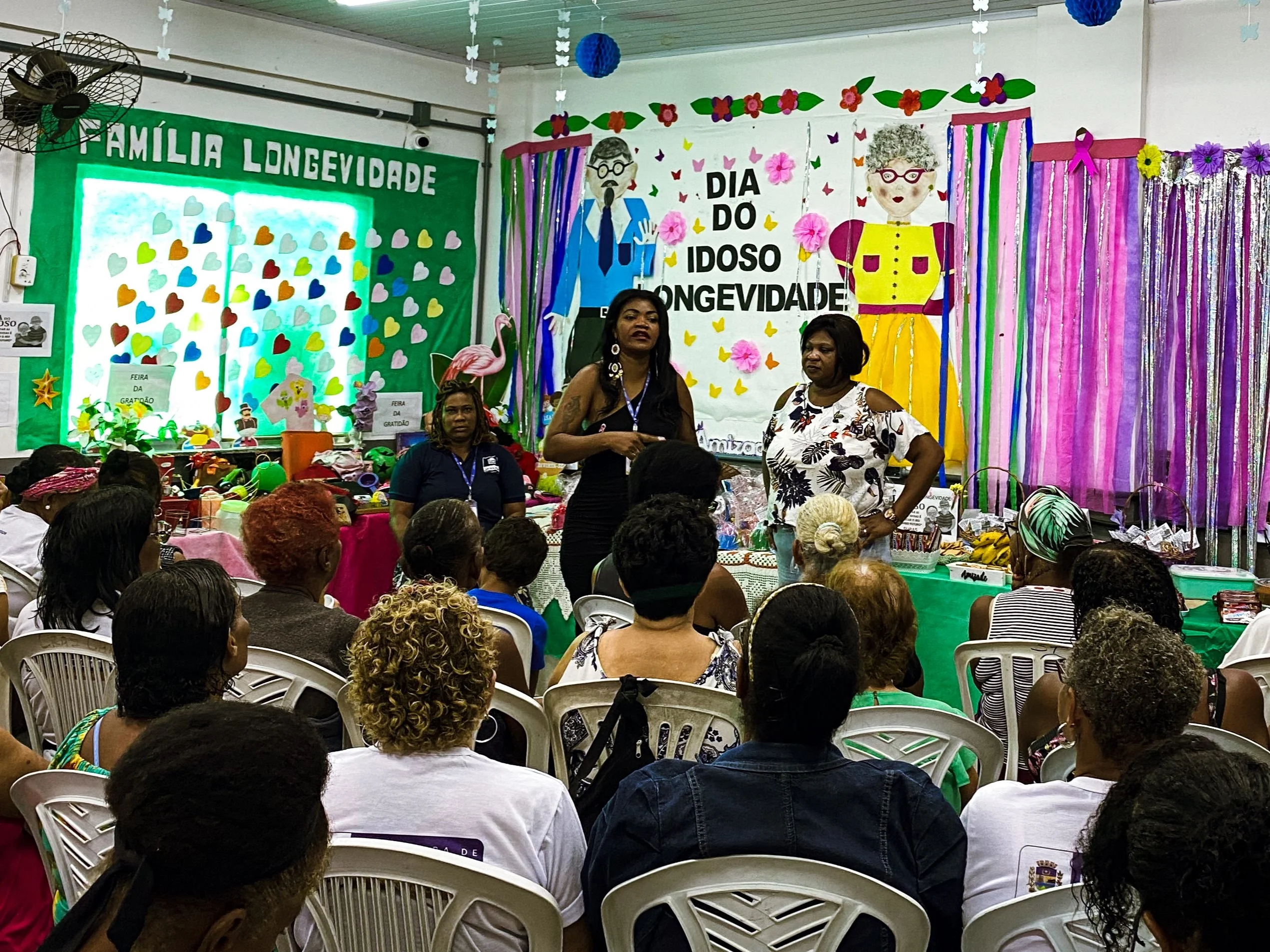 Centro de Longevidade promove gincana sobre direitos da pessoa idosa em Mesquita