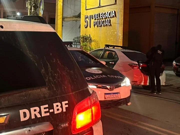 Polícia Civil realiza operação contra o tráfico de drogas em Paracambi